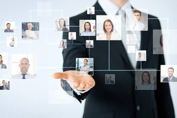 Distribuição a Corretores e Imobiliárias